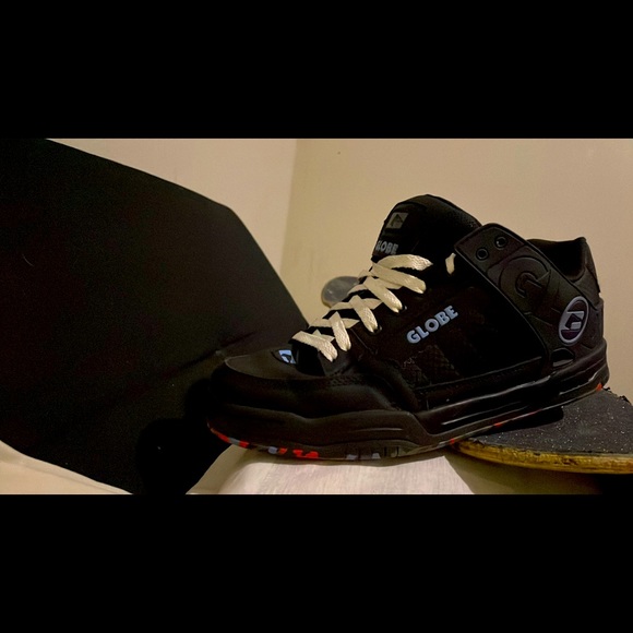 Globe Shoes | Globe Tilt | Color: Black/Red | Size: 12 | Pm-73469587's Closet